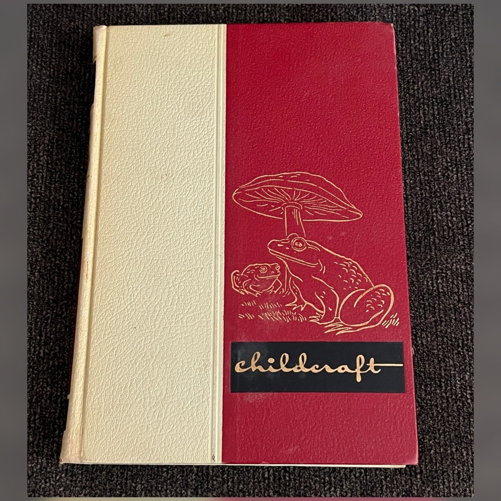 Childcraft Vintage 1961 Book Vol. 7 ‘Exploring The World Around Us’ Book